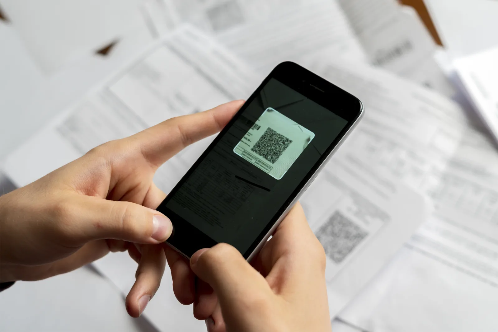 PDFのQRコードでログインを求められる・アクセス拒否になる場合のカバー画像